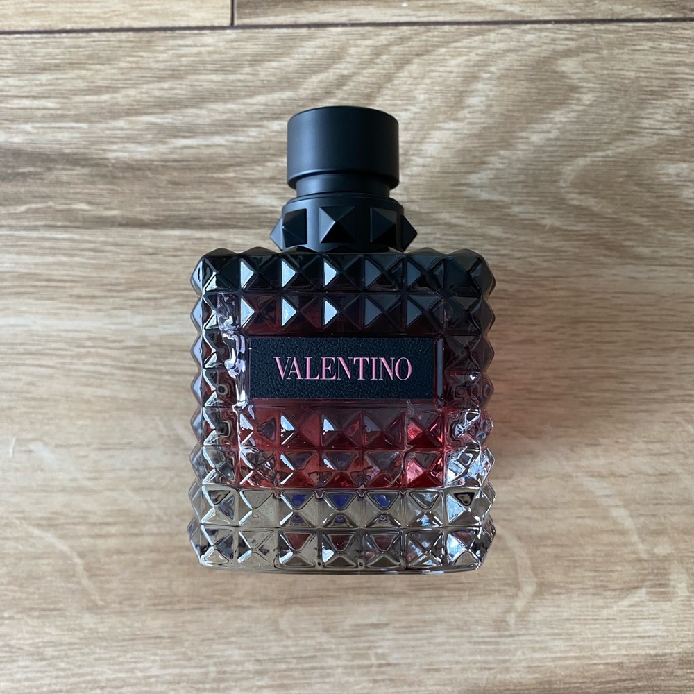 Valentino Women’s BORN IN ROMA DONNA EAU DE PARFUM INTENSE